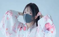 屋顶人海报